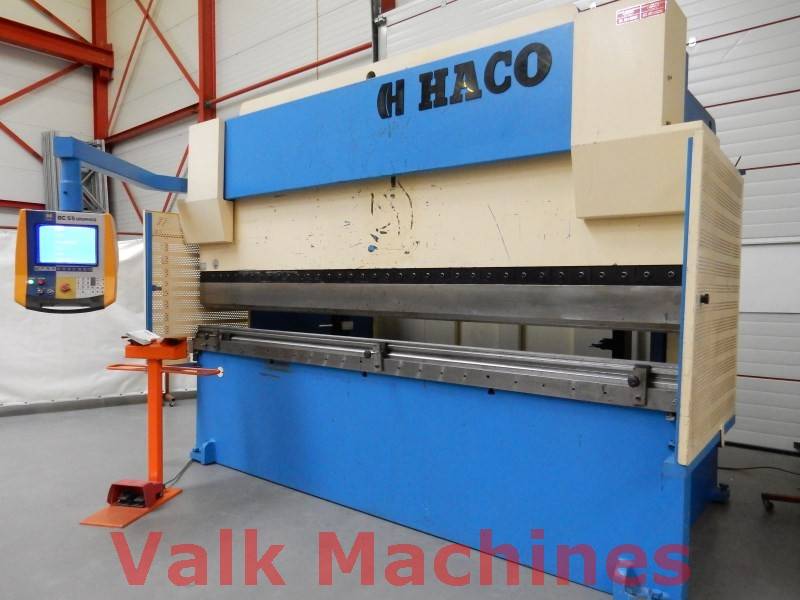 Used CNC Pressbrake Haco 3.600 mm x 225 Ton on stock - Valk Machines BV