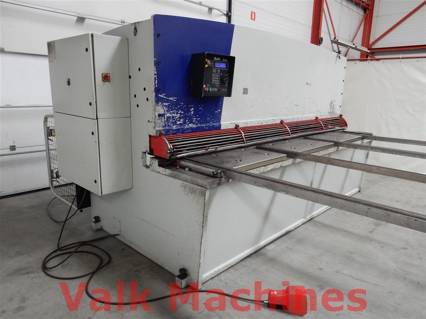 Hydraulic shear Darley 3100 x 10 mm
